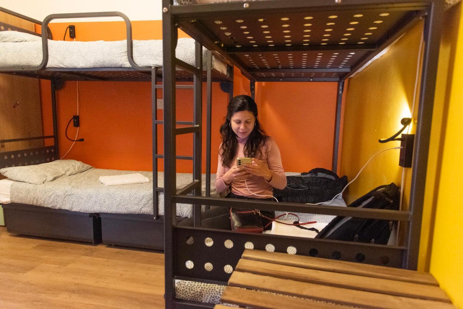 Sunflower Beach Backpacker Hostel & Bar ريميني المظهر الخارجي الصورة